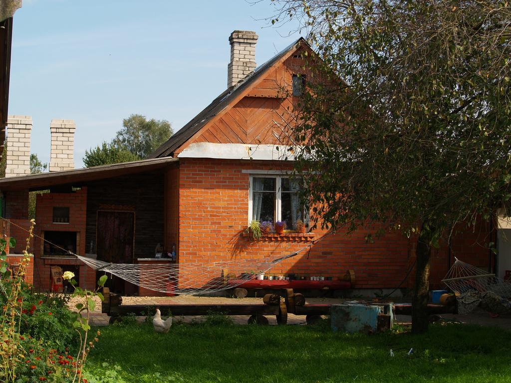 Medny Dvor Farm Stay Medna Phòng bức ảnh
