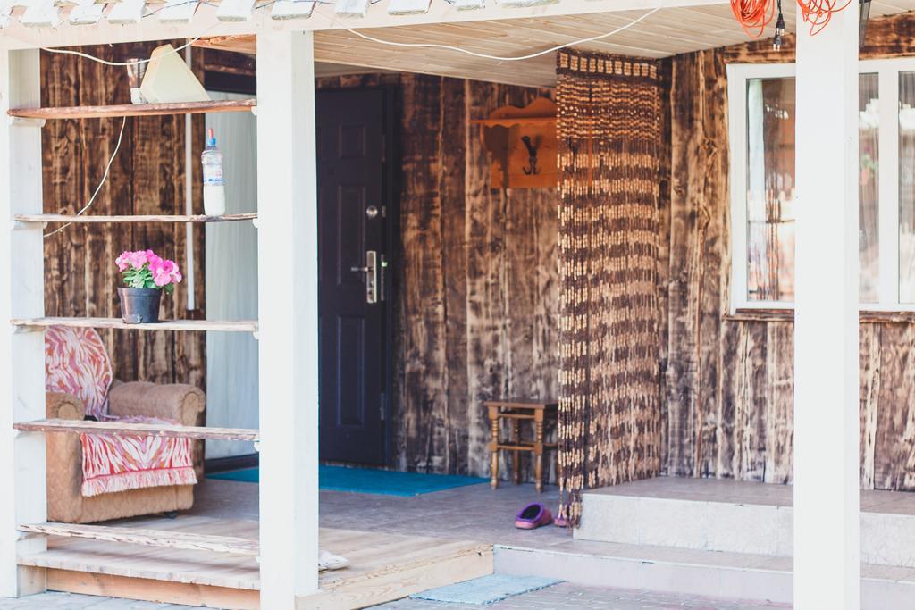 Medny Dvor Farm Stay Medna Ngoại thất bức ảnh