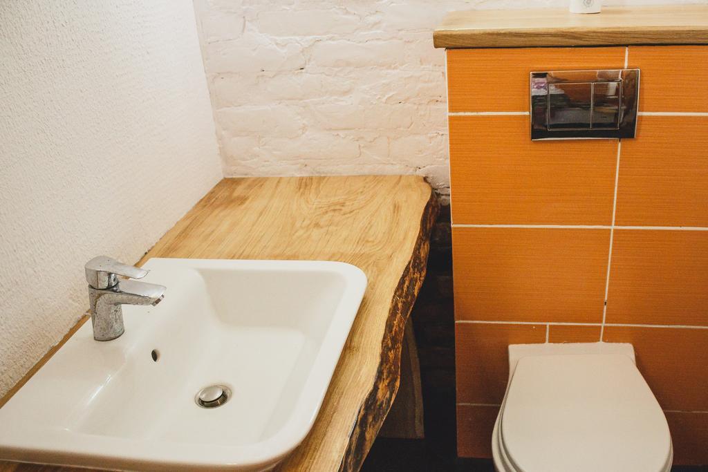 Medny Dvor Farm Stay Medna Ngoại thất bức ảnh